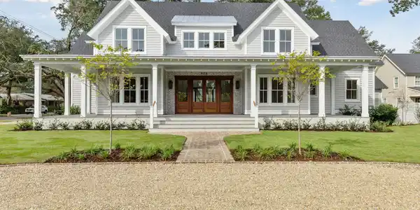 988 Cliffwood Drive