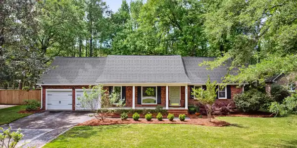990 Colonial Drive