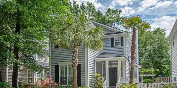 1093 Mathis Ferry Road