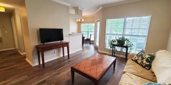 700 Daniel Ellis Drive
