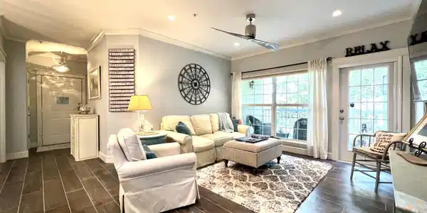 700 Daniel Ellis Drive