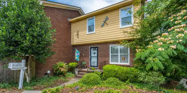 1318 Bowman Road