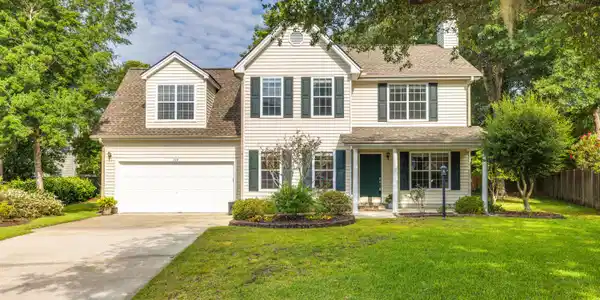729 Veron Place