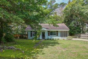 321 Hollywood Drive