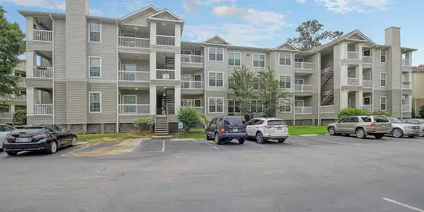 700 Daniel Ellis Drive
