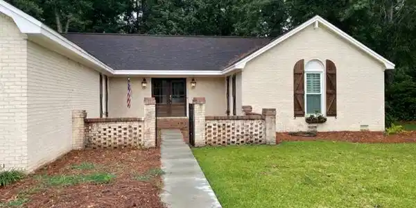 914 Law Lane