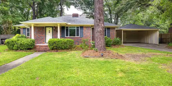 16 Charlestowne Road