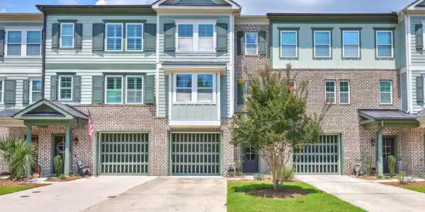 309 Etiwan Pointe Drive
