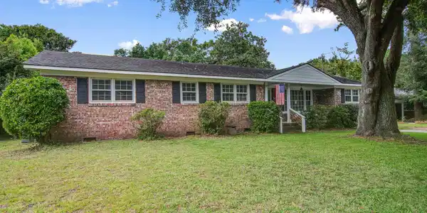 543 Clearview Drive