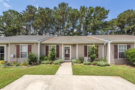 1645 Dexter Lane