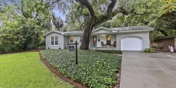 3 20th Avenue