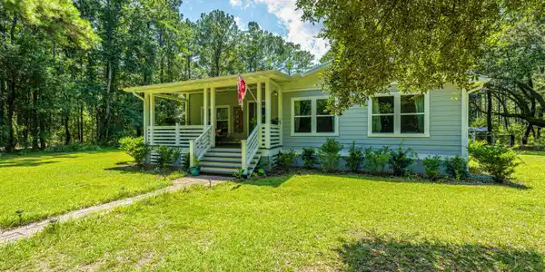 1033 Milcrest Drive