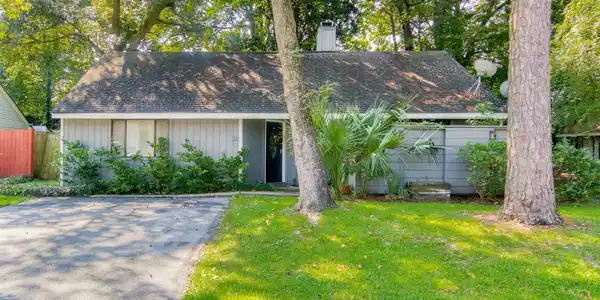 1107 Astor Drive