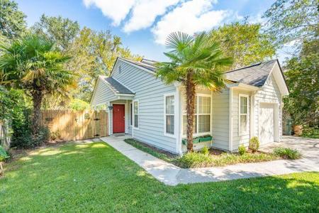 1106 Secessionville Road