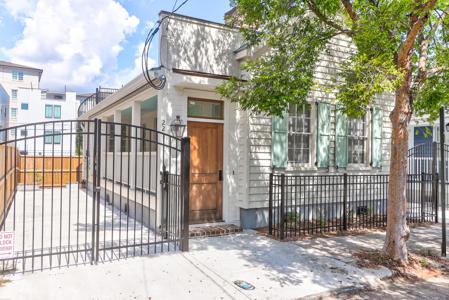 22 Sheppard Street