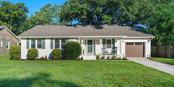 1146 Island View Drive