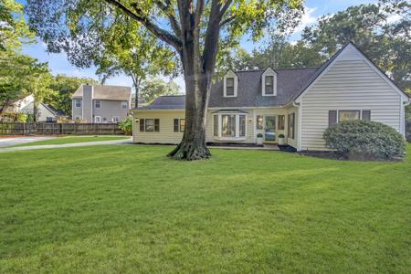 1421 Battery Weed Court