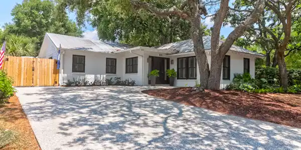 616 Ruby Drive