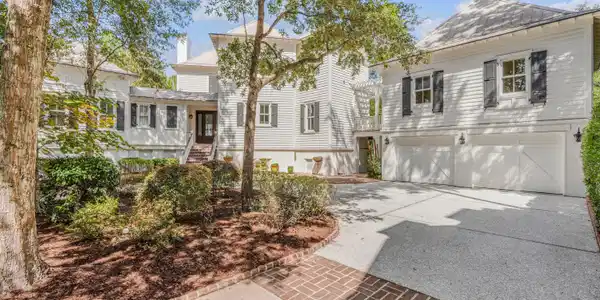 14 Joggling Street