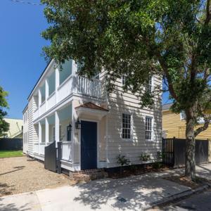 61 Nassau Street