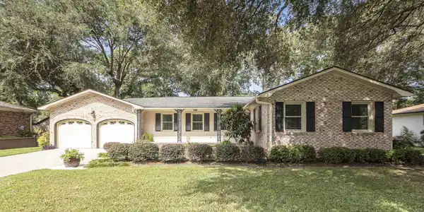 1828 Houghton Drive
