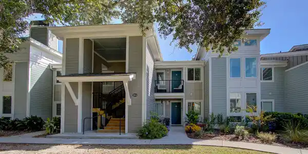 264 Alexandra Drive