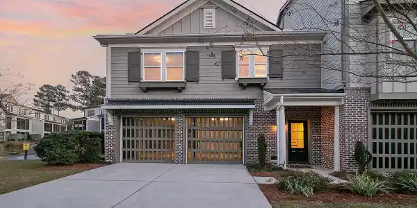 238 Slipper Shell Court