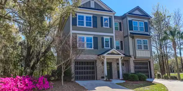 324 Etiwan Pointe Drive