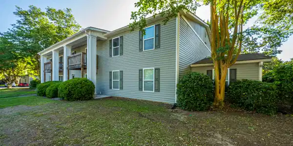 1402 Camp Road