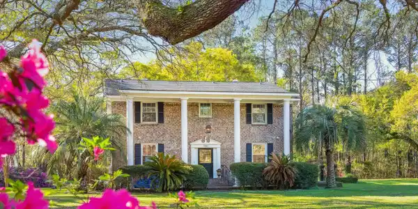 980 Pine Hollow Road