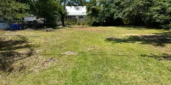 2182 Gulf Drive