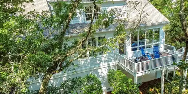 14 Oyster Row