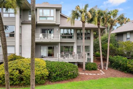 4965 Green Dolphin Way