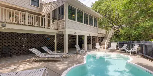 15 Dunecrest Lane