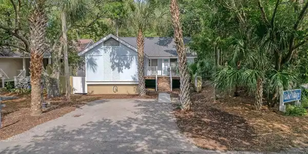 1 Lake Village Lane