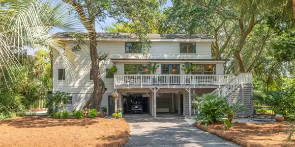28 Sand Dollar Drive