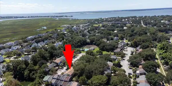 737 Harbor Lane