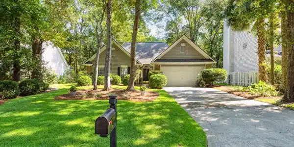 1166 Old Ivy Way