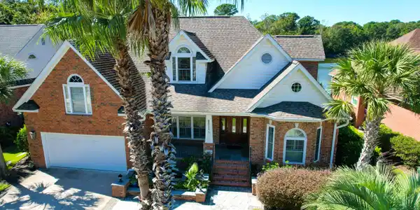 1125 Waterfront Drive Drive
