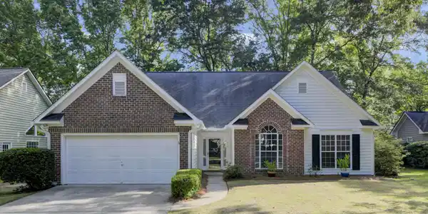 1170 Old Ivy Way