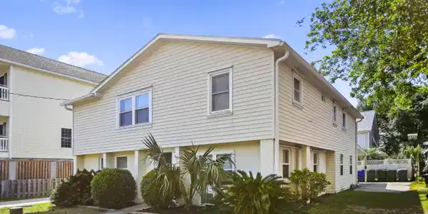 706 Palm Boulevard