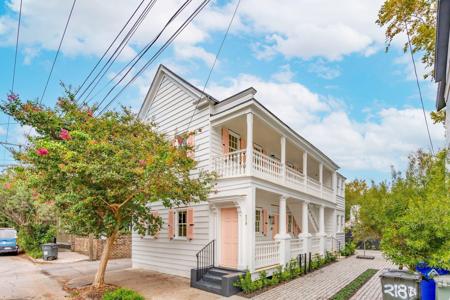 218 Coming Street