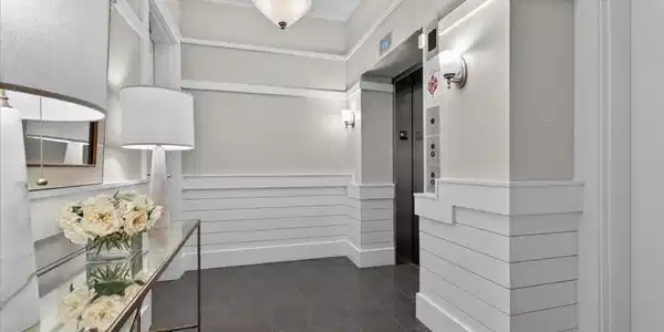 Image 4: Building Foyer