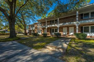103 Saint Charles Court