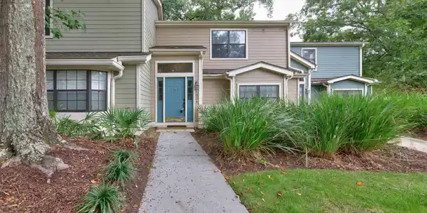 1804 Belle Chez