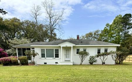831 Mellichamp Drive, Charleston SC 29412