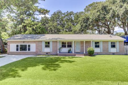1041 Woodside Drive Drive