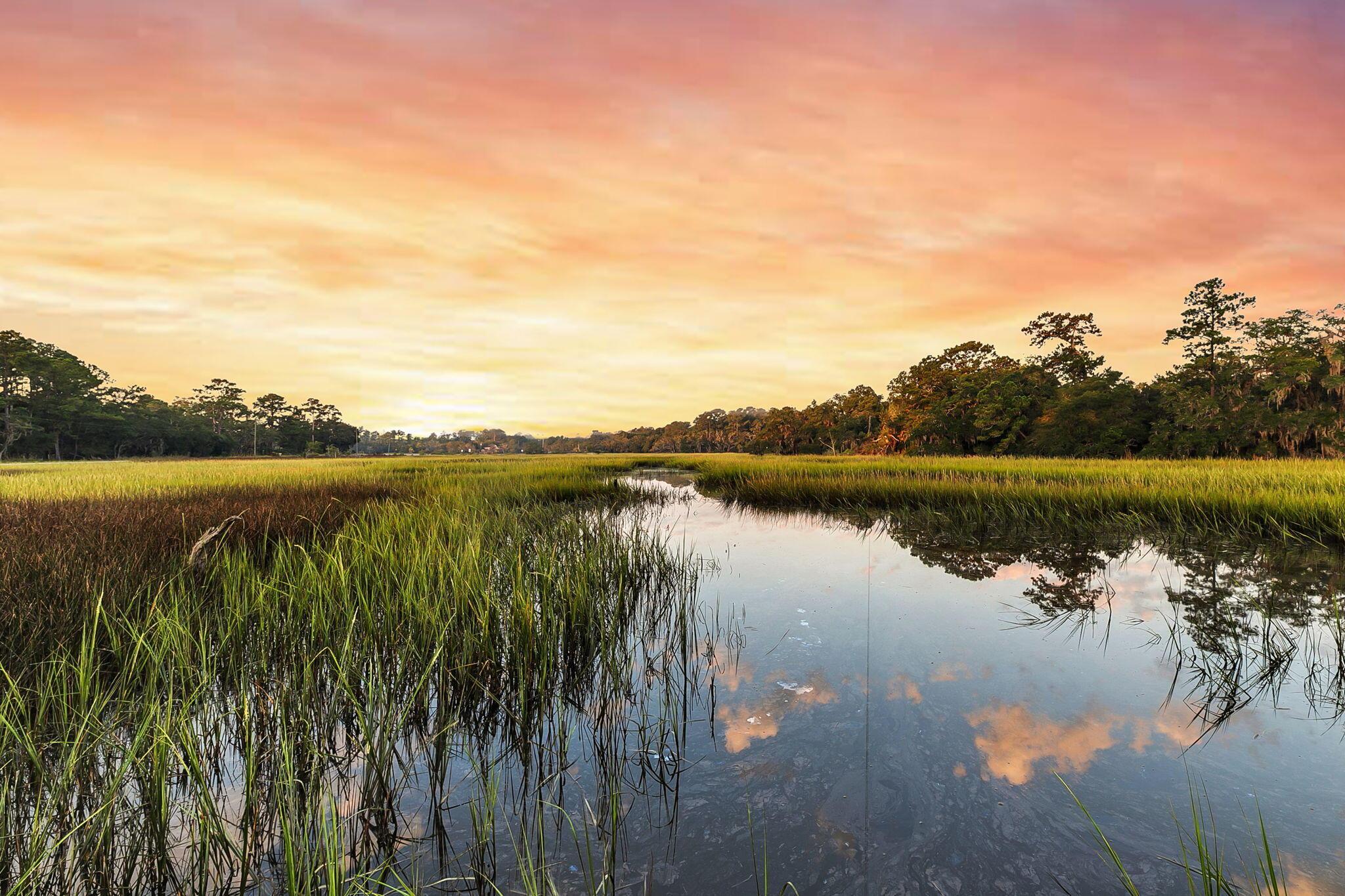 Image 4: CREM - 7262 Toogoodoo Twilights-13