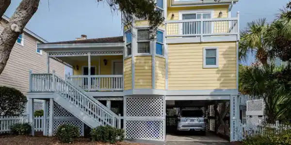 2 Pelican Reach