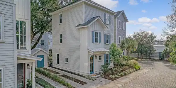 117 Bratton Circle, Mount Pleasant SC 29464